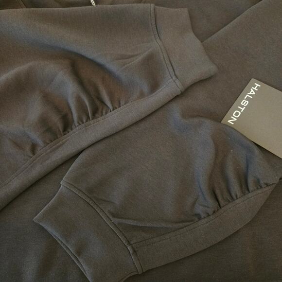 NWT Halston Women's Fuzzy Heart Oversized Sweatshirt Black Size XL - Picture 5 of 14